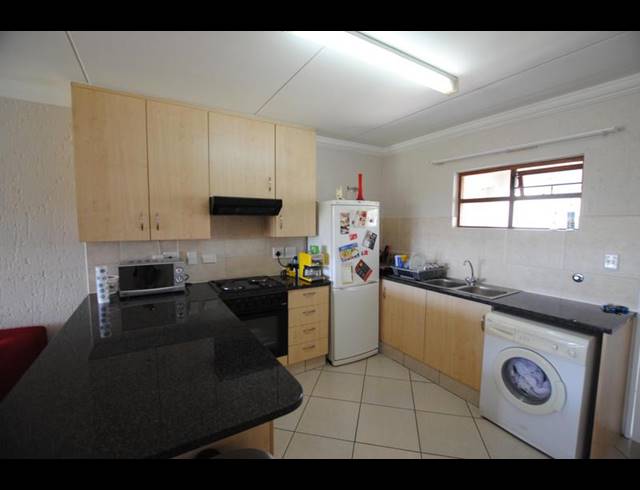 1 BEDROOM APARTMENT FOR SALE IN PAULSHOF